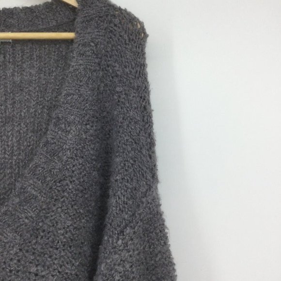 Susina Grey Boucle V-Neck Sweater Plus Size 1X - Picture 5 of 8